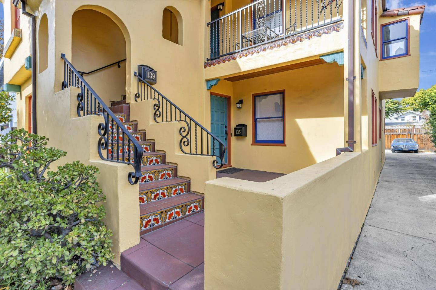 Detail Gallery Image 4 of 21 For 135 Clayton Ave, San Jose,  CA 95110 - 2 Beds | 2 Baths