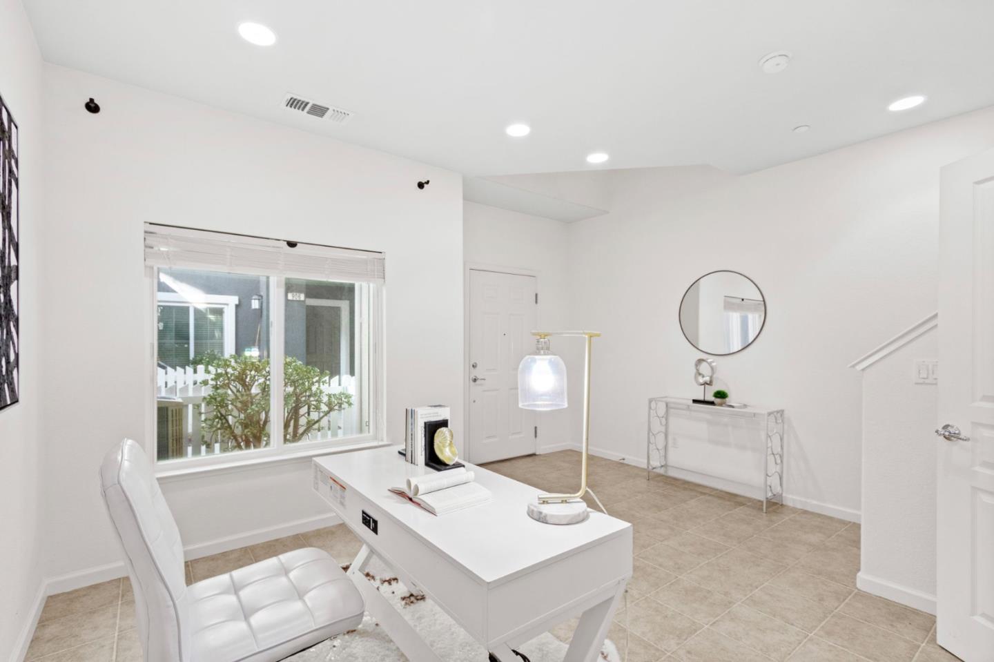 Detail Gallery Image 33 of 38 For 905 Alegre Pl, San Jose,  CA 95126 - 2 Beds | 2/1 Baths