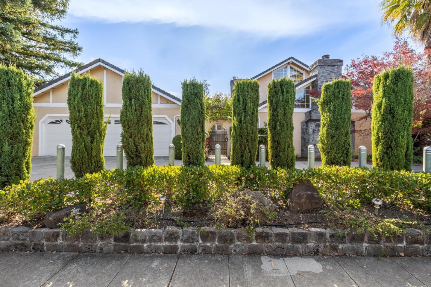 Detail Gallery Image 12 of 85 For 20904 Prospect Rd, Saratoga,  CA 95070 - 4 Beds | 3/1 Baths