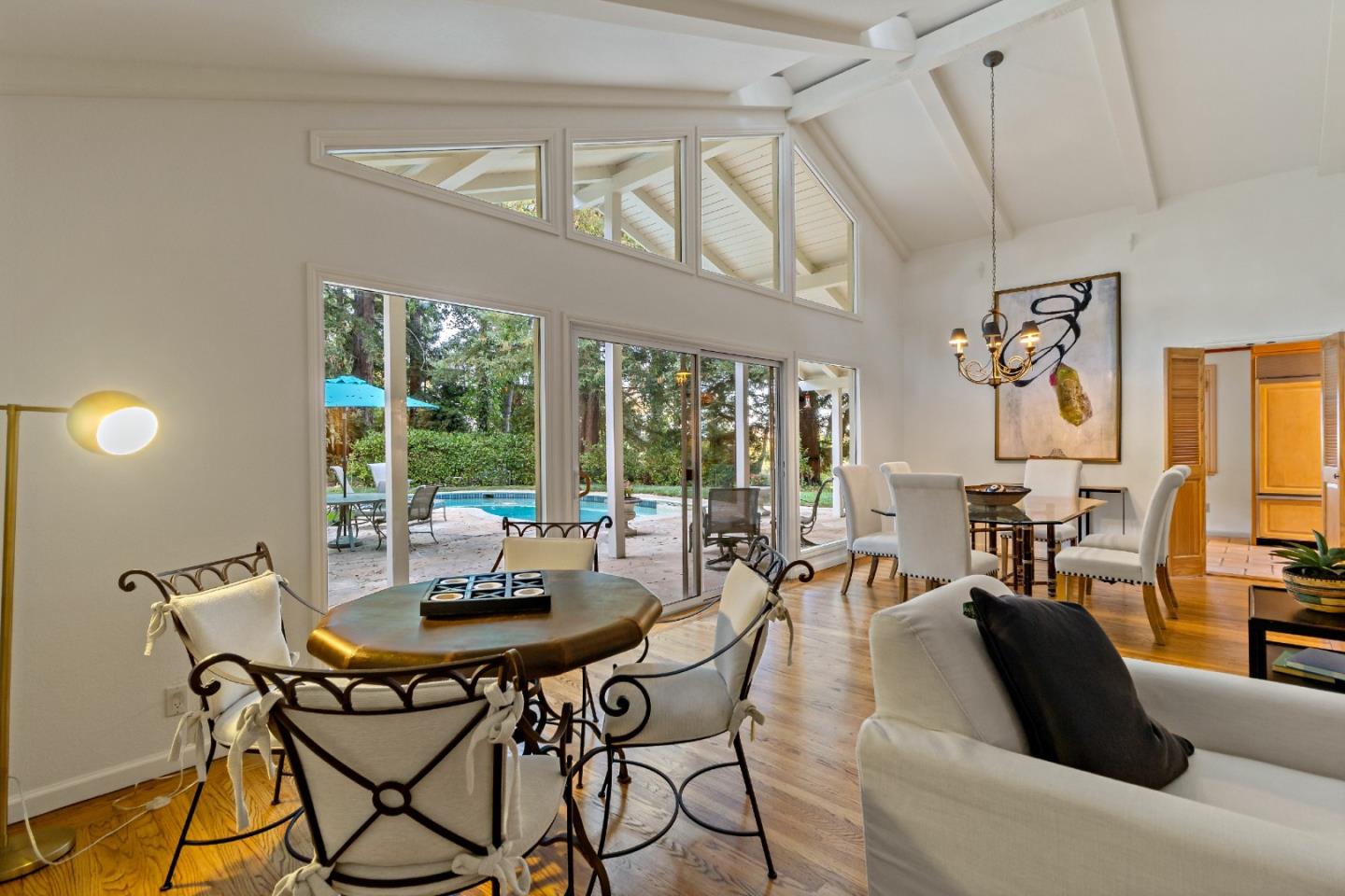 Detail Gallery Image 21 of 72 For 8 Oakhill Dr, Woodside,  CA 94062 - 6 Beds | 0 Baths