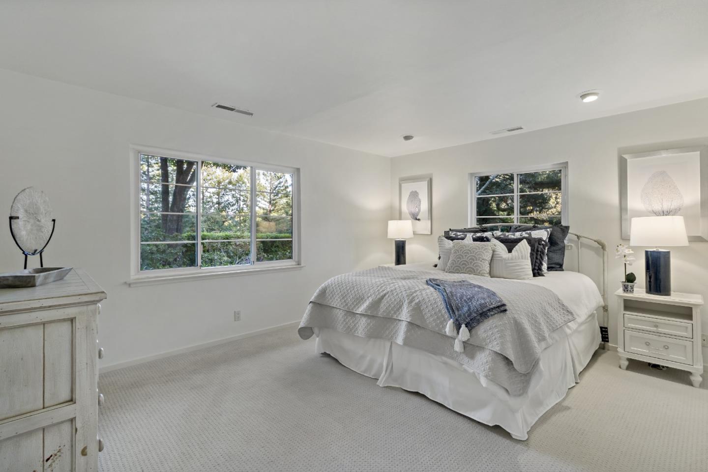 Detail Gallery Image 49 of 72 For 8 Oakhill Dr, Woodside,  CA 94062 - 6 Beds | 0 Baths