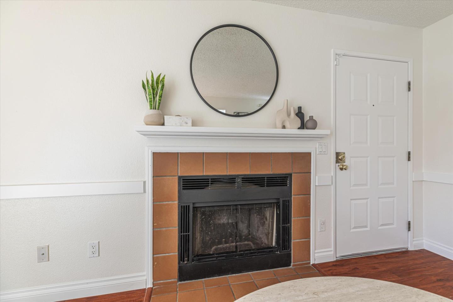 Detail Gallery Image 7 of 42 For 2325 Mclaughlin Ave, San Jose,  CA 95122 - 2 Beds | 2 Baths