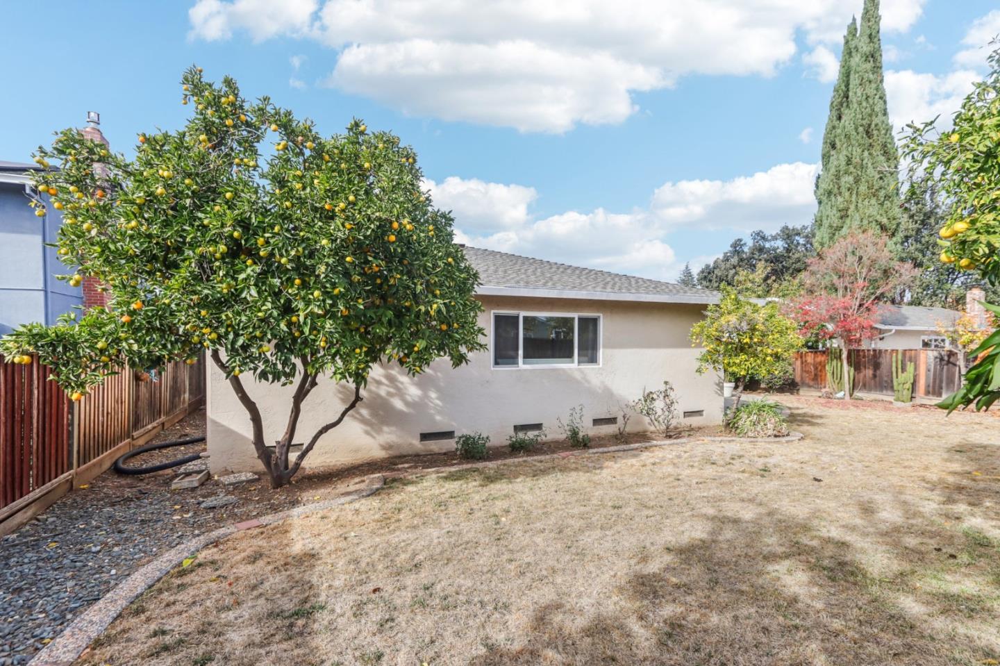 Detail Gallery Image 40 of 52 For 6686 Mount Holly Dr, San Jose,  CA 95120 - 4 Beds | 2 Baths