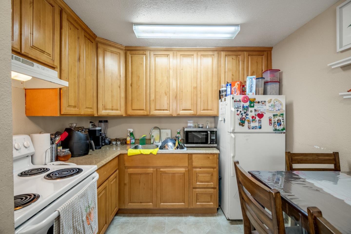 930 Clyde Avenue, Santa Clara, California 95054, ,Residential Income,For Sale,930 Clyde Avenue,ML81987135