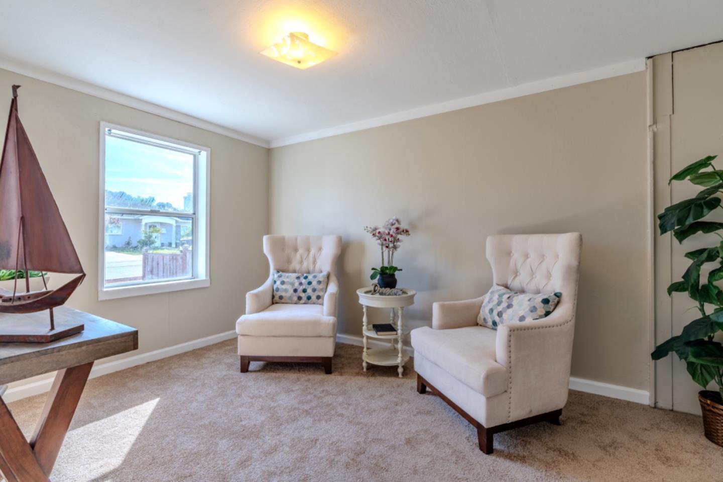 Detail Gallery Image 9 of 38 For 1024 Springfield Dr, San Carlos,  CA 94070 - 3 Beds | 1 Baths