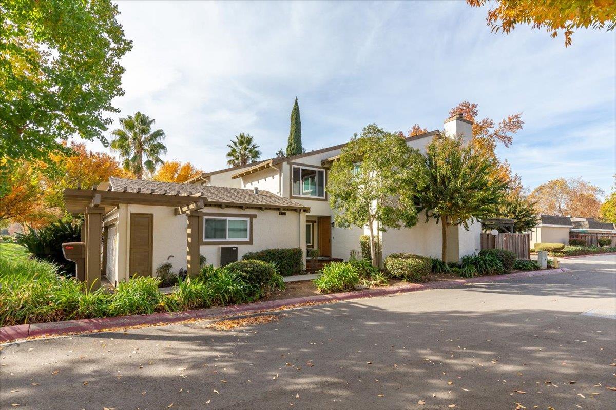 Detail Gallery Image 1 of 31 For 7117 Point Dunes Ct, San Jose,  CA 95139 - 3 Beds | 2/1 Baths