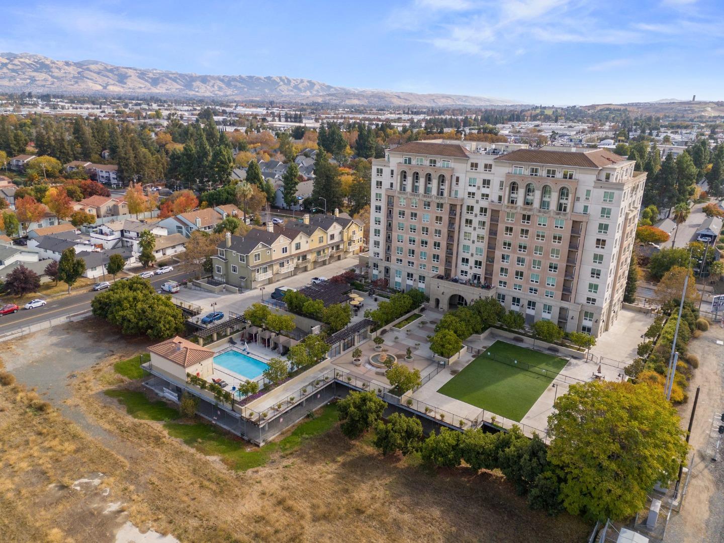 Detail Gallery Image 2 of 54 For 1375 Lick Ave #120,  San Jose,  CA 95110 - 1 Beds | 1 Baths