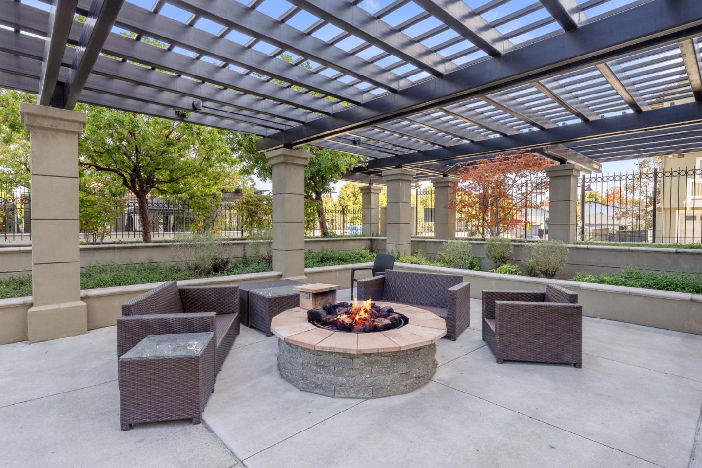 1375 Lick Avenue # 120, San Jose, California 95110, 1 Bedroom Bedrooms, ,1 BathroomBathrooms,Residential,For Sale,1375 Lick Avenue # 120,ML81987153