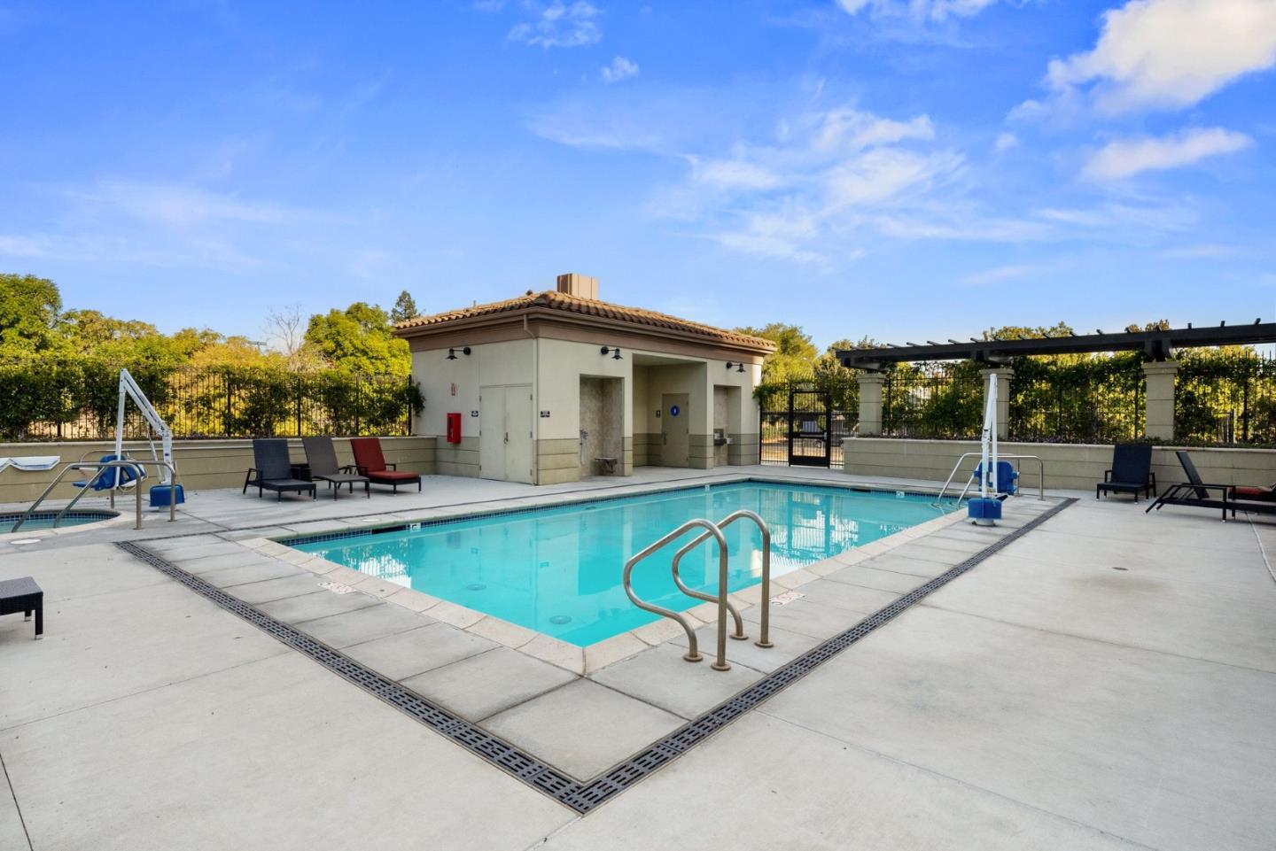 1375 Lick Avenue # 120, San Jose, California 95110, 1 Bedroom Bedrooms, ,1 BathroomBathrooms,Residential,For Sale,1375 Lick Avenue # 120,ML81987153