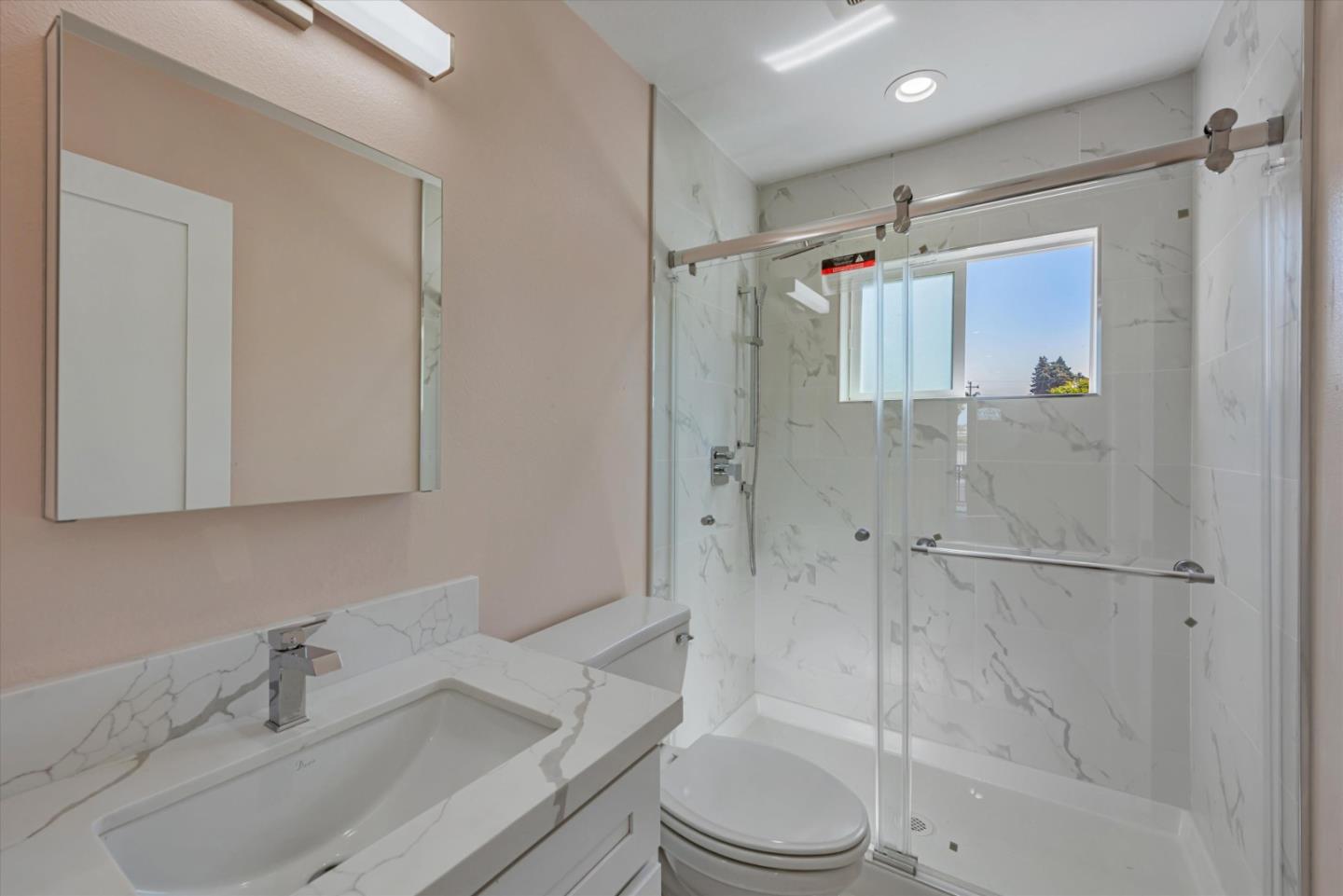 Detail Gallery Image 25 of 34 For 648 Marin Ave, Hayward,  CA 94541 - 3 Beds | 2 Baths