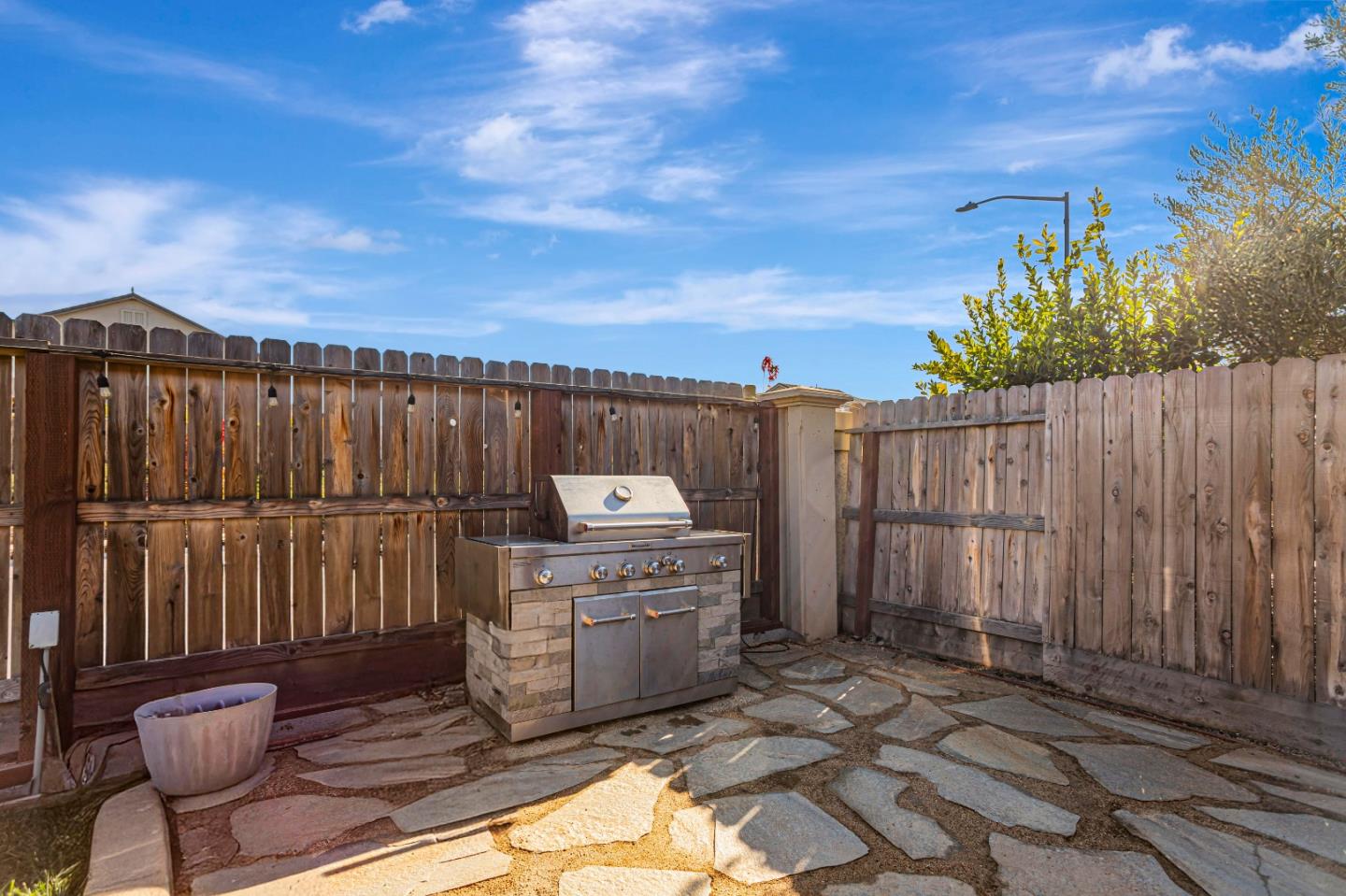 Detail Gallery Image 59 of 70 For 1391 Azalea Dr, Hollister,  CA 95023 - 3 Beds | 2/1 Baths