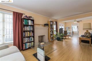 Detail Gallery Image 3 of 13 For 2323 103rd Ave, Oakland,  CA 94603 - 2 Beds | 1 Baths