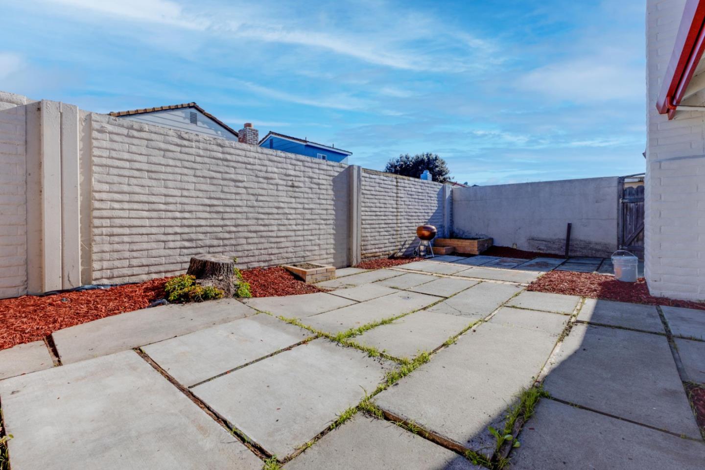 Detail Gallery Image 17 of 20 For 733 Alvarado Dr, Salinas,  CA 93907 - 2 Beds | 2 Baths