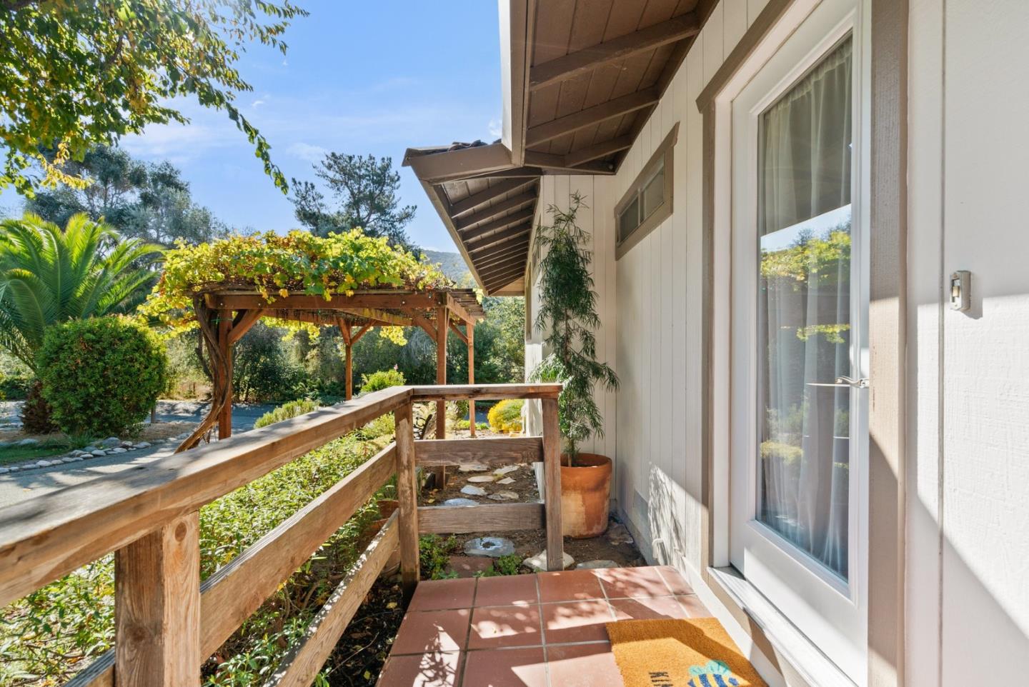 Detail Gallery Image 34 of 57 For 14 Laguna Robles, Carmel Valley,  CA 93924 - 3 Beds | 2 Baths