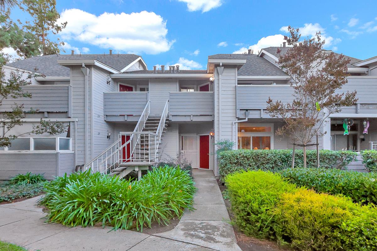 Detail Gallery Image 24 of 25 For 233 Shadow Dance Dr, San Jose,  CA 95110 - 2 Beds | 2 Baths