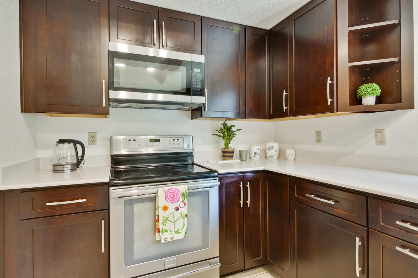Detail Gallery Image 23 of 46 For 2437 Michele Jean Way, Santa Clara,  CA 95050 - 2 Beds | 2 Baths