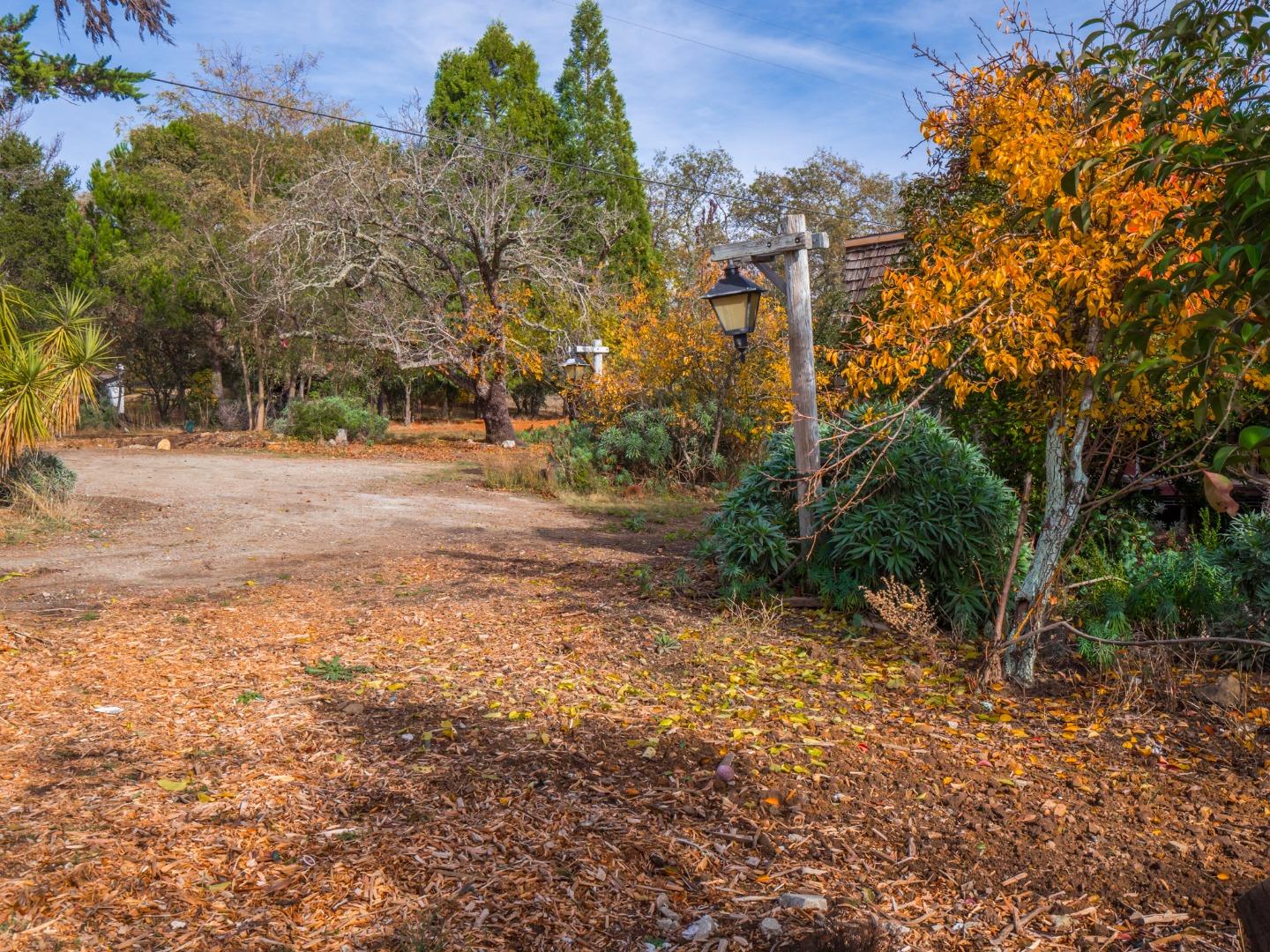 Detail Gallery Image 28 of 70 For 280 Heron Ln, Los Gatos,  CA 95033 - 3 Beds | 2 Baths