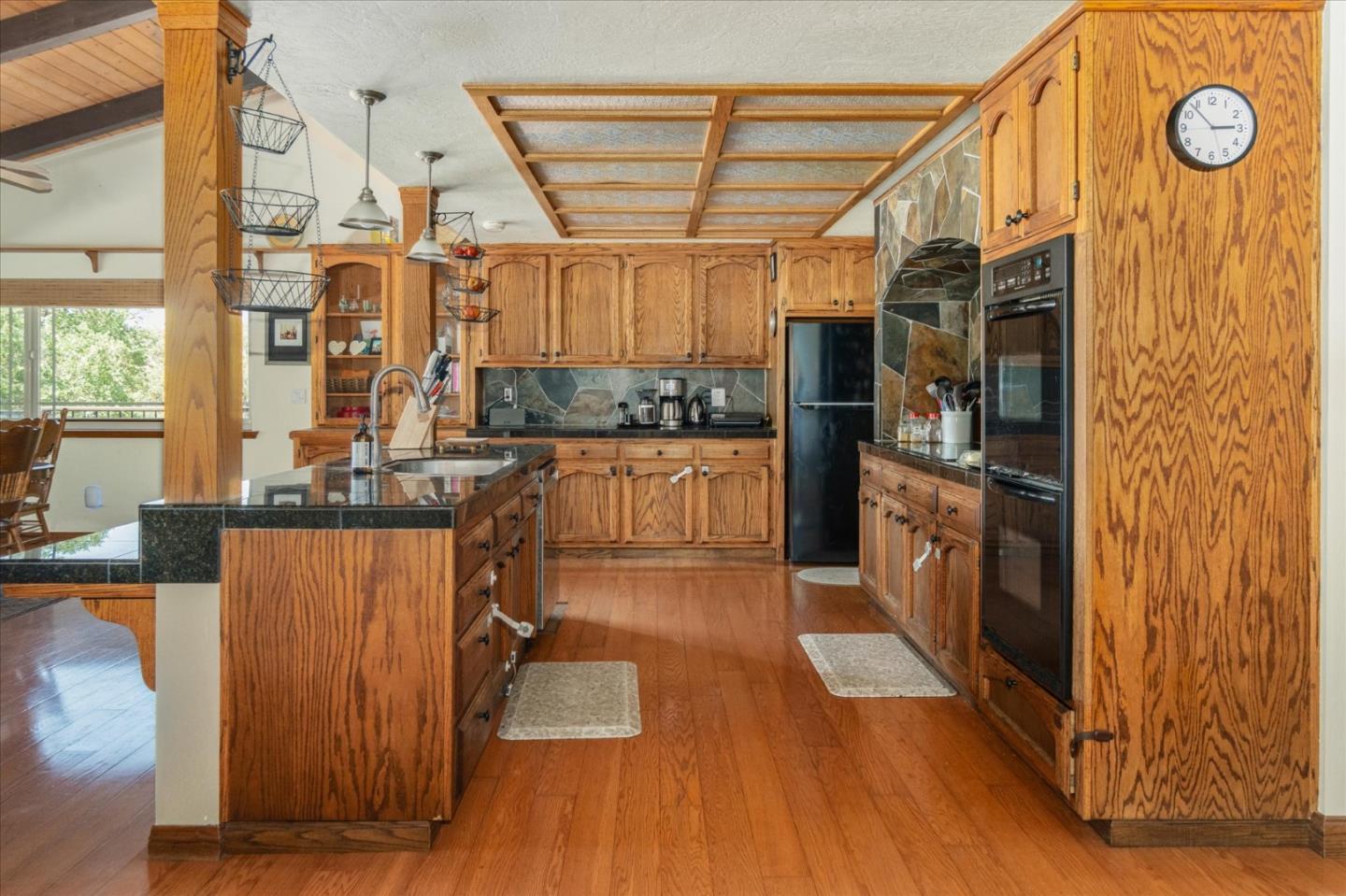 Detail Gallery Image 19 of 44 For 10207 Pool Station Rd, Angels Camp,  CA 95222 - 3 Beds | 2/1 Baths