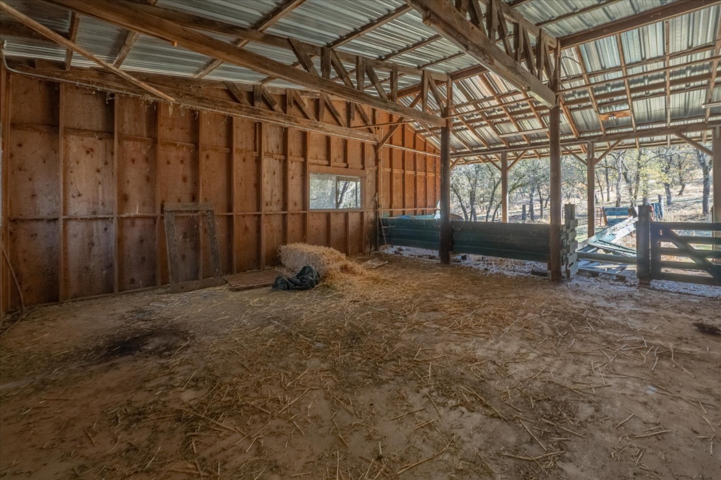Detail Gallery Image 41 of 44 For 10207 Pool Station Rd, Angels Camp,  CA 95222 - 3 Beds | 2/1 Baths