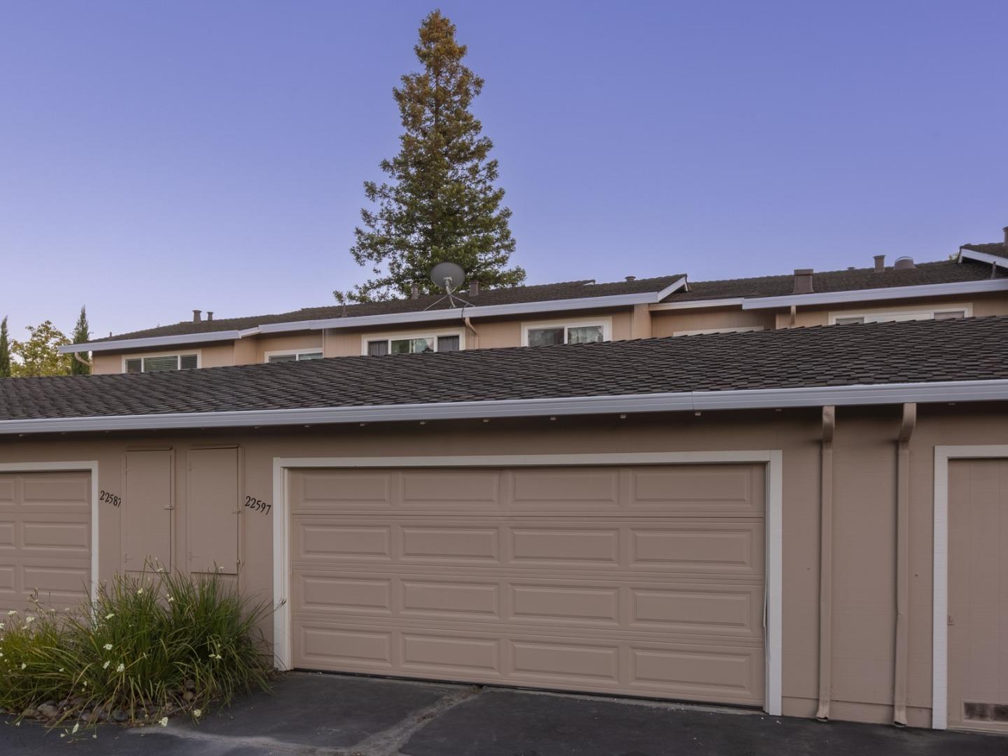 Detail Gallery Image 43 of 59 For 22597 Royal Oak Way, Cupertino,  CA 95014 - 4 Beds | 2/1 Baths