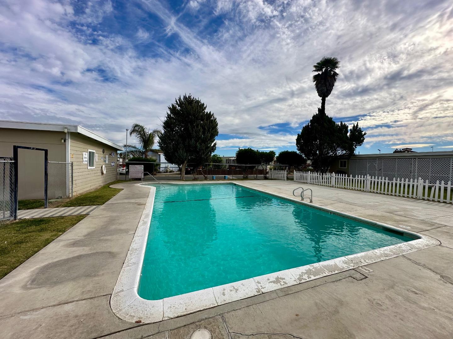 Detail Gallery Image 45 of 48 For 436 N Mercey Springs Rd #145,  Los Banos,  CA 93635 - 3 Beds | 2 Baths