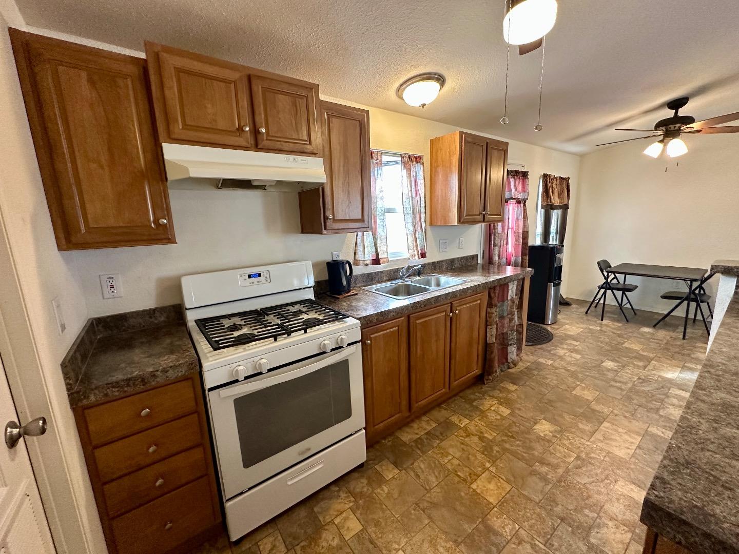 436 N Mercey Springs Road # 145, Los Banos, California 93635, 3 Bedrooms Bedrooms, ,2 BathroomsBathrooms,Manufactured In Park,For Sale,436 N Mercey Springs Road # 145,ML81987224