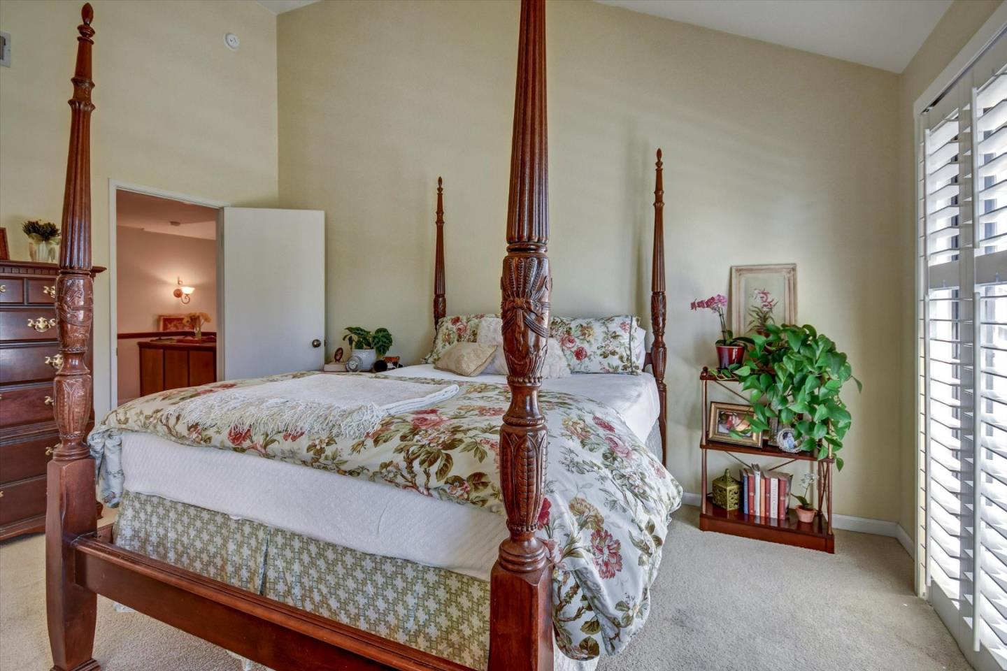 Detail Gallery Image 21 of 47 For 17500 Carriage Lamp Way, Morgan Hill,  CA 95037 - 3 Beds | 2/1 Baths