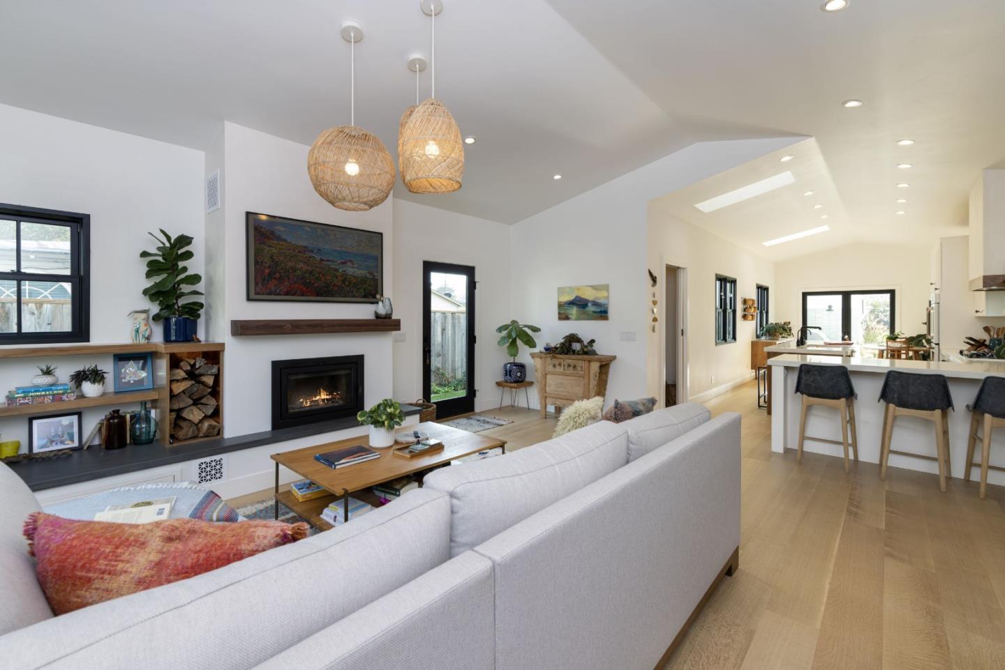 Detail Gallery Image 9 of 50 For 2630 Lode St, Santa Cruz,  CA 95062 - 3 Beds | 3 Baths