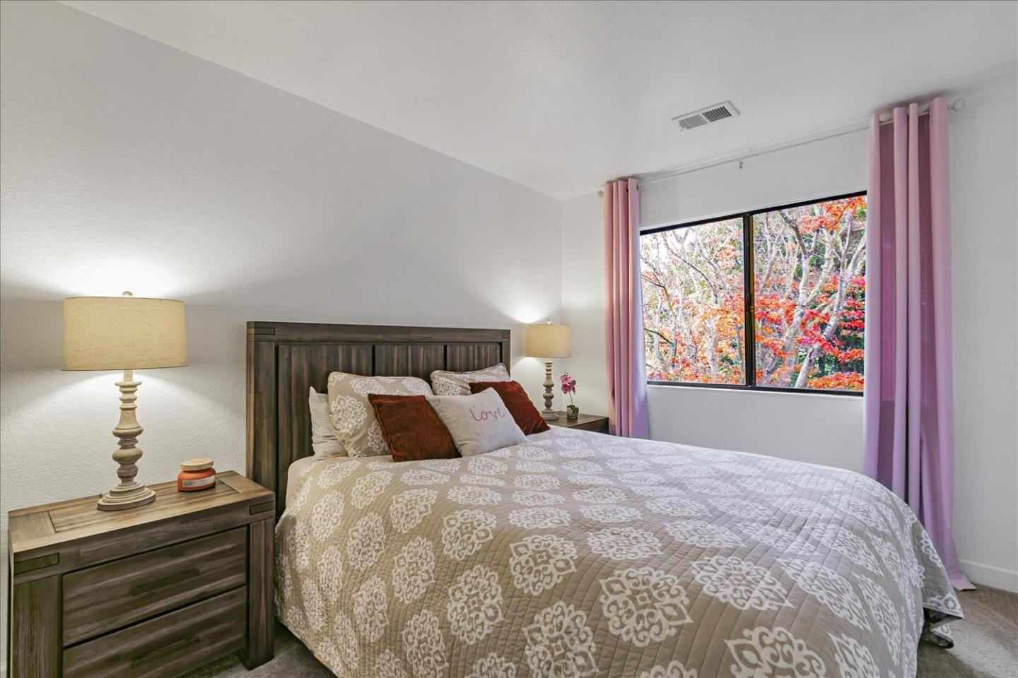 Detail Gallery Image 17 of 31 For 2157 Clearview Cir, Benicia,  CA 94510 - 3 Beds | 2/1 Baths