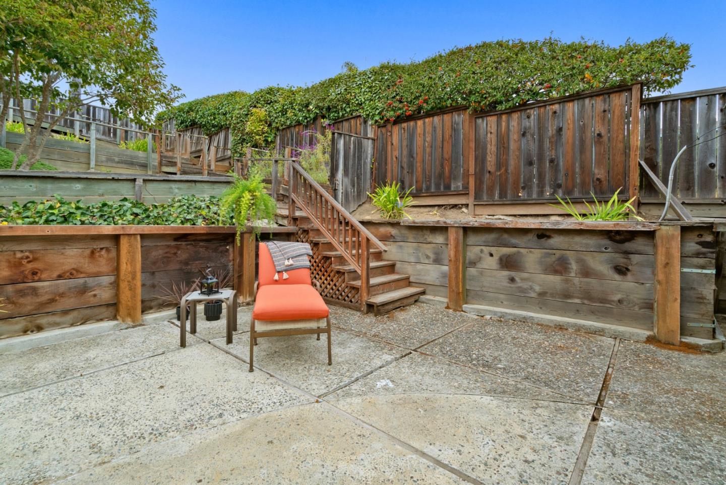 Detail Gallery Image 45 of 61 For 149 Kenny Ave, Santa Cruz,  CA 95065 - 4 Beds | 2/1 Baths