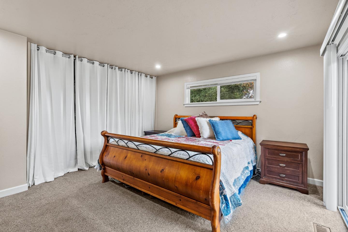 Detail Gallery Image 43 of 69 For 20260 Franciscan Way, Salinas,  CA 93908 - 4 Beds | 2/1 Baths