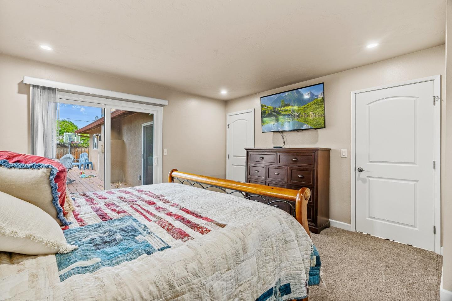 Detail Gallery Image 45 of 69 For 20260 Franciscan Way, Salinas,  CA 93908 - 4 Beds | 2/1 Baths