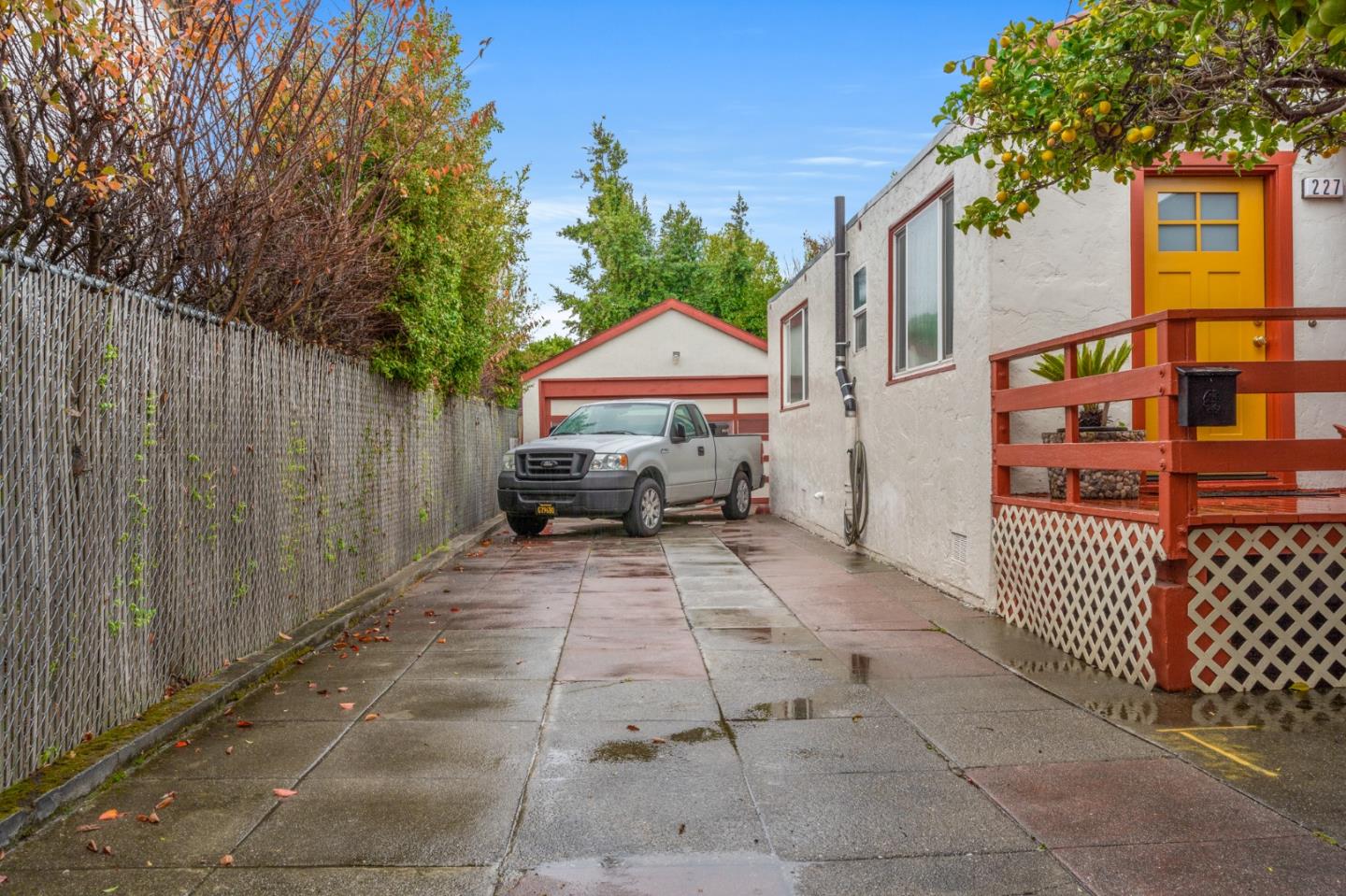 Detail Gallery Image 54 of 58 For 227-229 Bancroft Rd, Burlingame,  CA 94010 - 2 Beds | 2 Baths