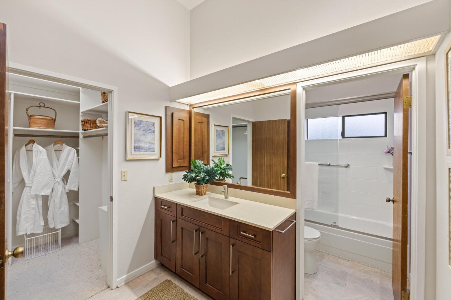 Detail Gallery Image 13 of 24 For 24501 via Mar Monte #63,  Carmel,  CA 93923 - 2 Beds | 2 Baths