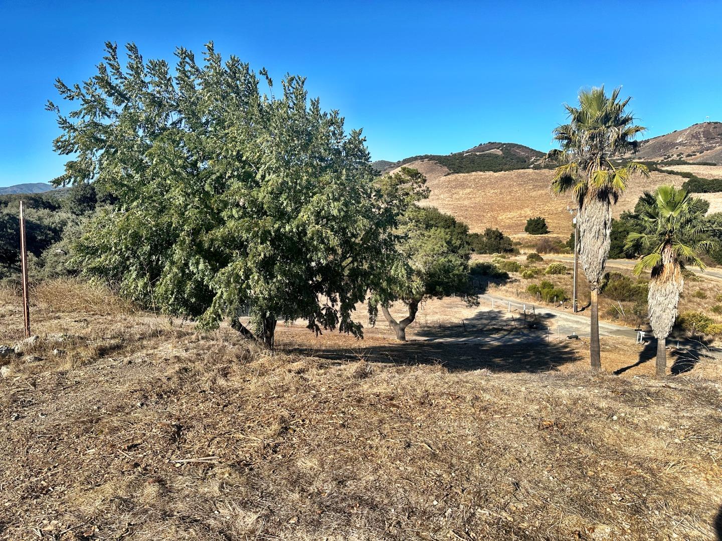 Detail Gallery Image 3 of 27 For 52247 Pine Canyon Rd, King City,  CA 93930 - 3 Beds | 2 Baths