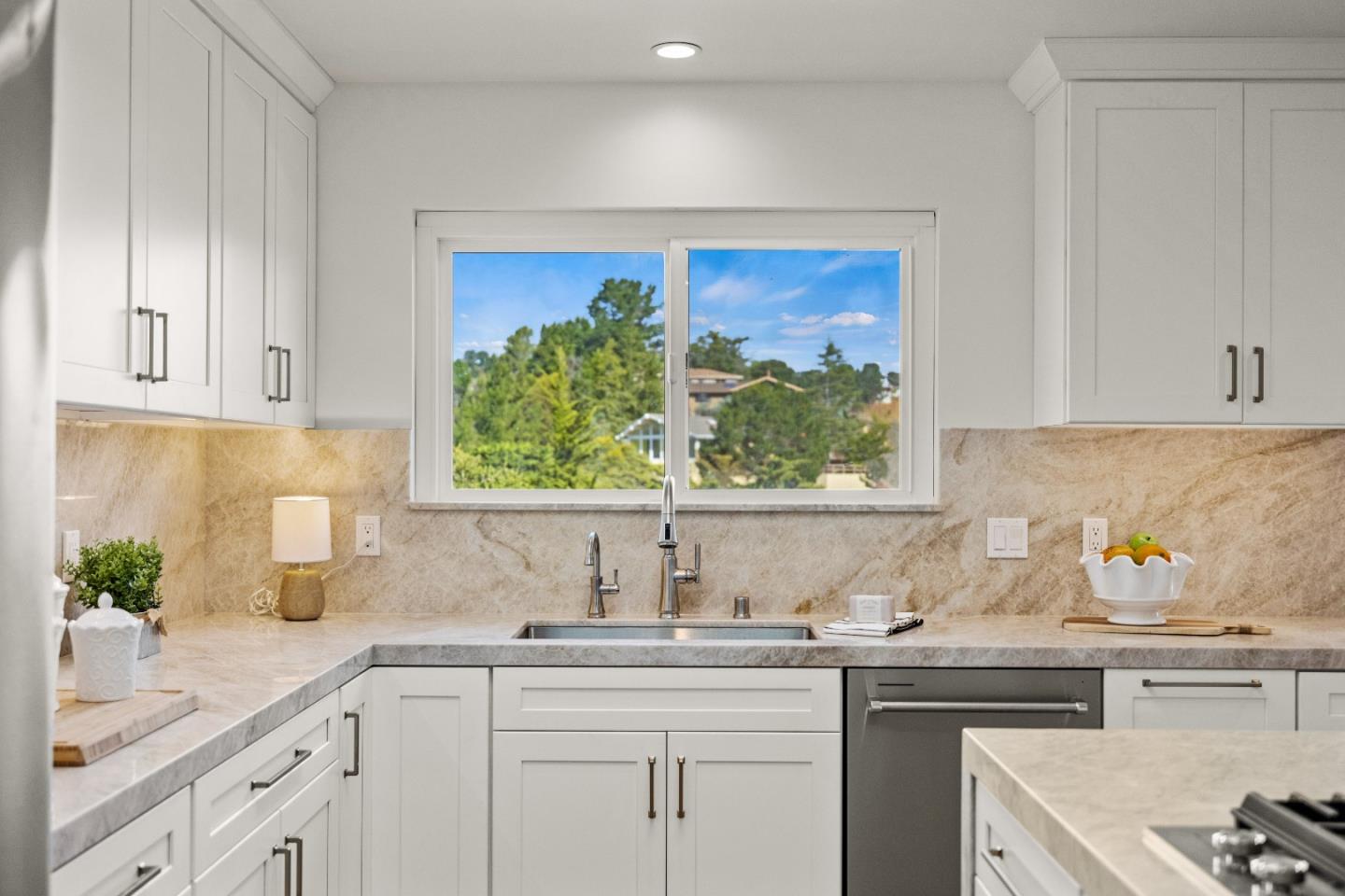 Detail Gallery Image 3 of 52 For 25655 Tierra Grande Dr, Carmel Valley,  CA 93923 - 3 Beds | 2 Baths