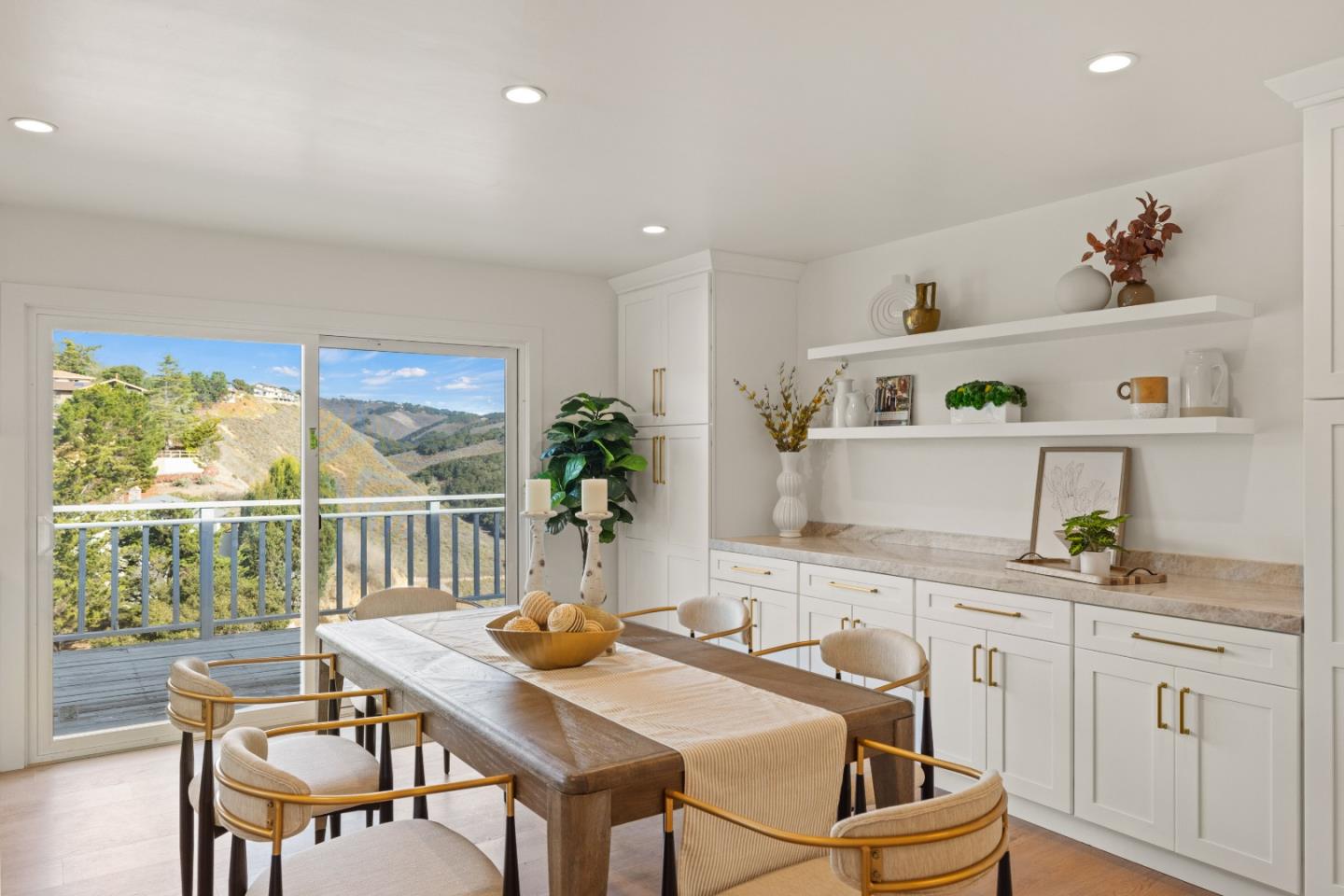 Detail Gallery Image 4 of 52 For 25655 Tierra Grande Dr, Carmel Valley,  CA 93923 - 3 Beds | 2 Baths