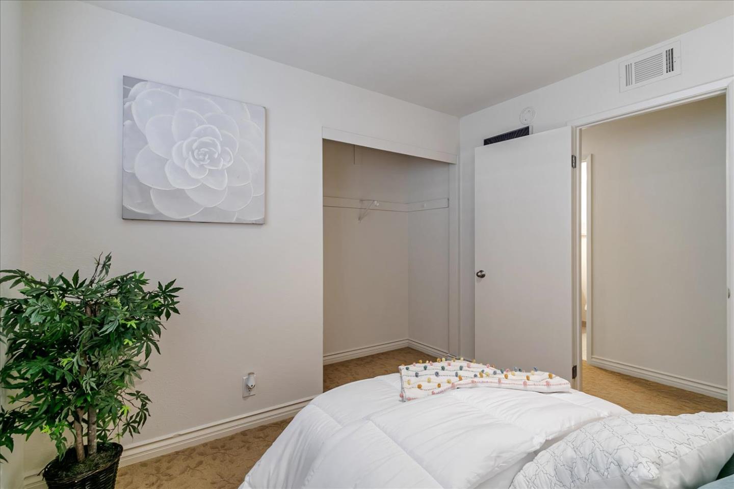 Detail Gallery Image 17 of 31 For 127 Rutgers Ct, Vallejo,  CA 94589 - 3 Beds | 2 Baths