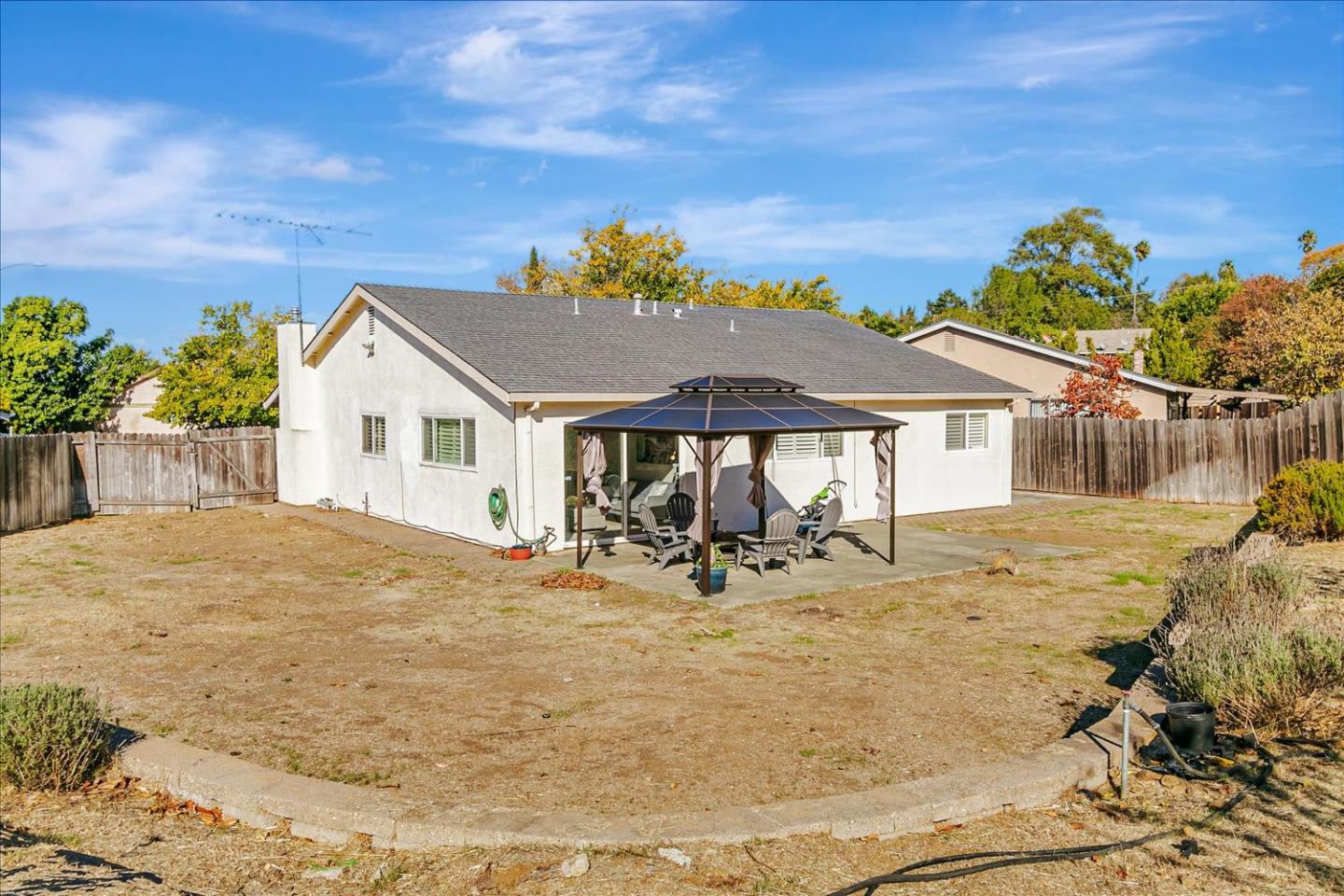 Detail Gallery Image 27 of 31 For 127 Rutgers Ct, Vallejo,  CA 94589 - 3 Beds | 2 Baths