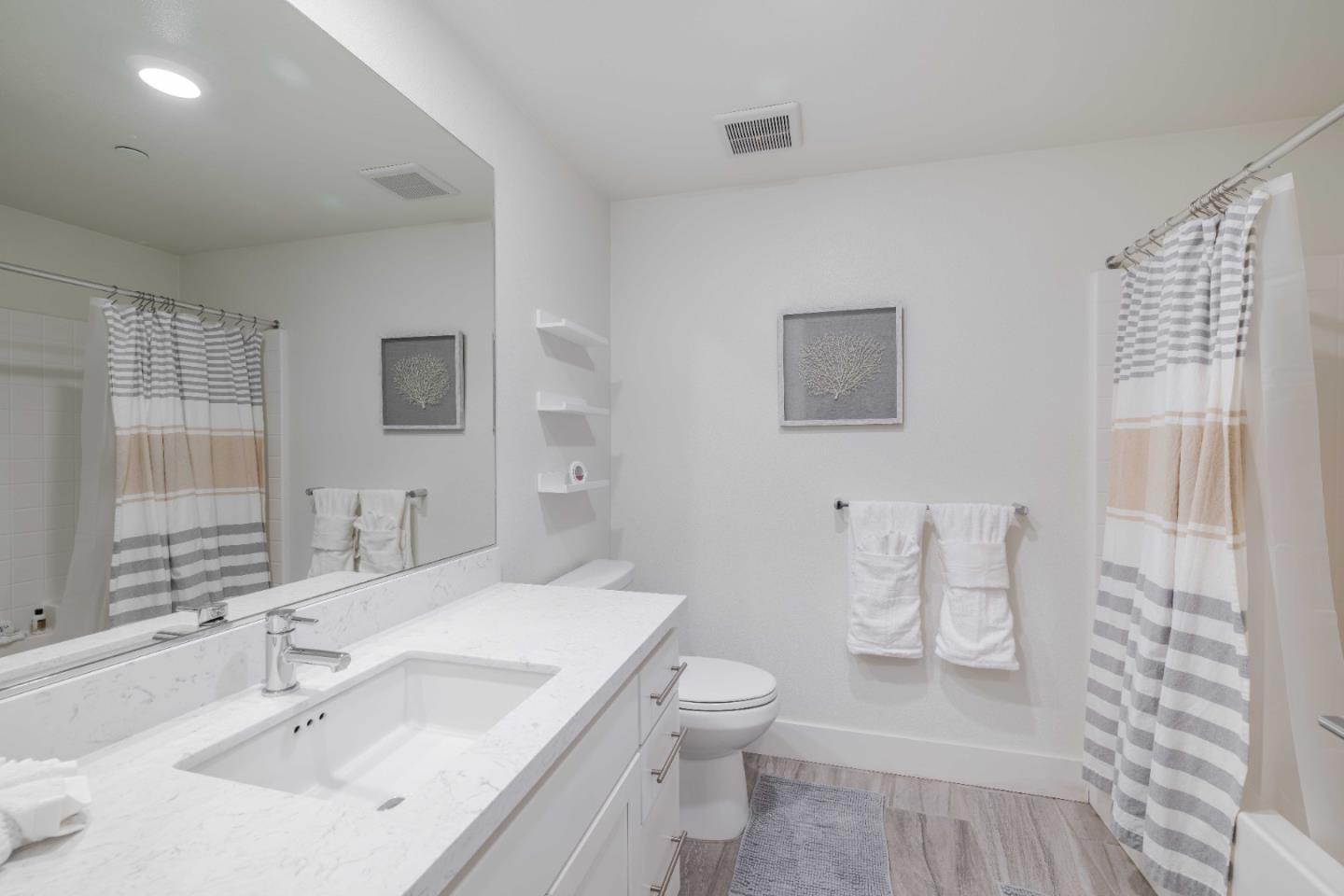 370 Riesling Avenue # 20, Milpitas, California 95035, 3 Bedrooms Bedrooms, ,2 BathroomsBathrooms,Residential Lease,For Rent,370 Riesling Avenue # 20,ML81987372