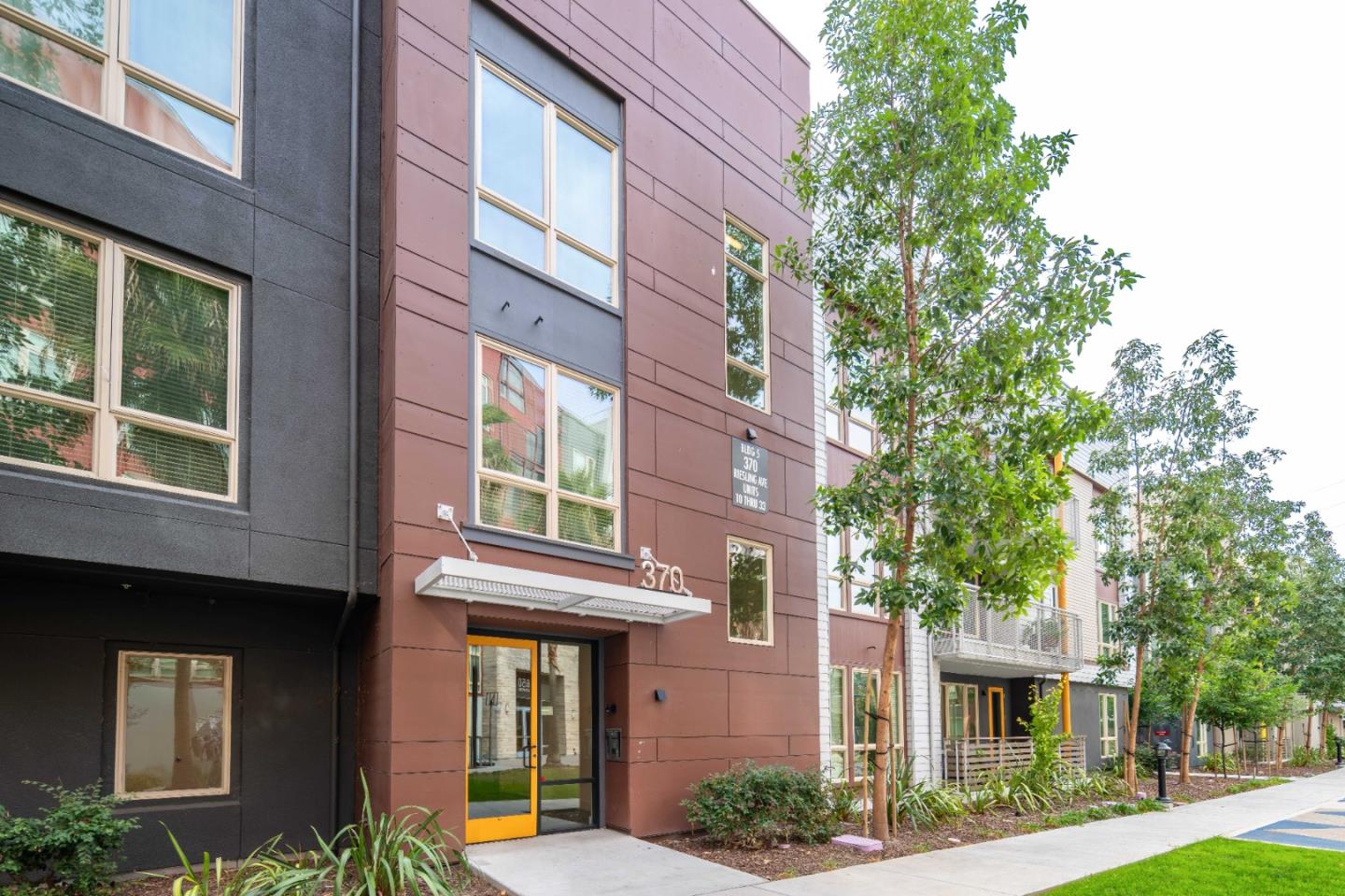 370 Riesling Avenue # 20, Milpitas, California 95035, 3 Bedrooms Bedrooms, ,2 BathroomsBathrooms,Residential Lease,For Rent,370 Riesling Avenue # 20,ML81987372