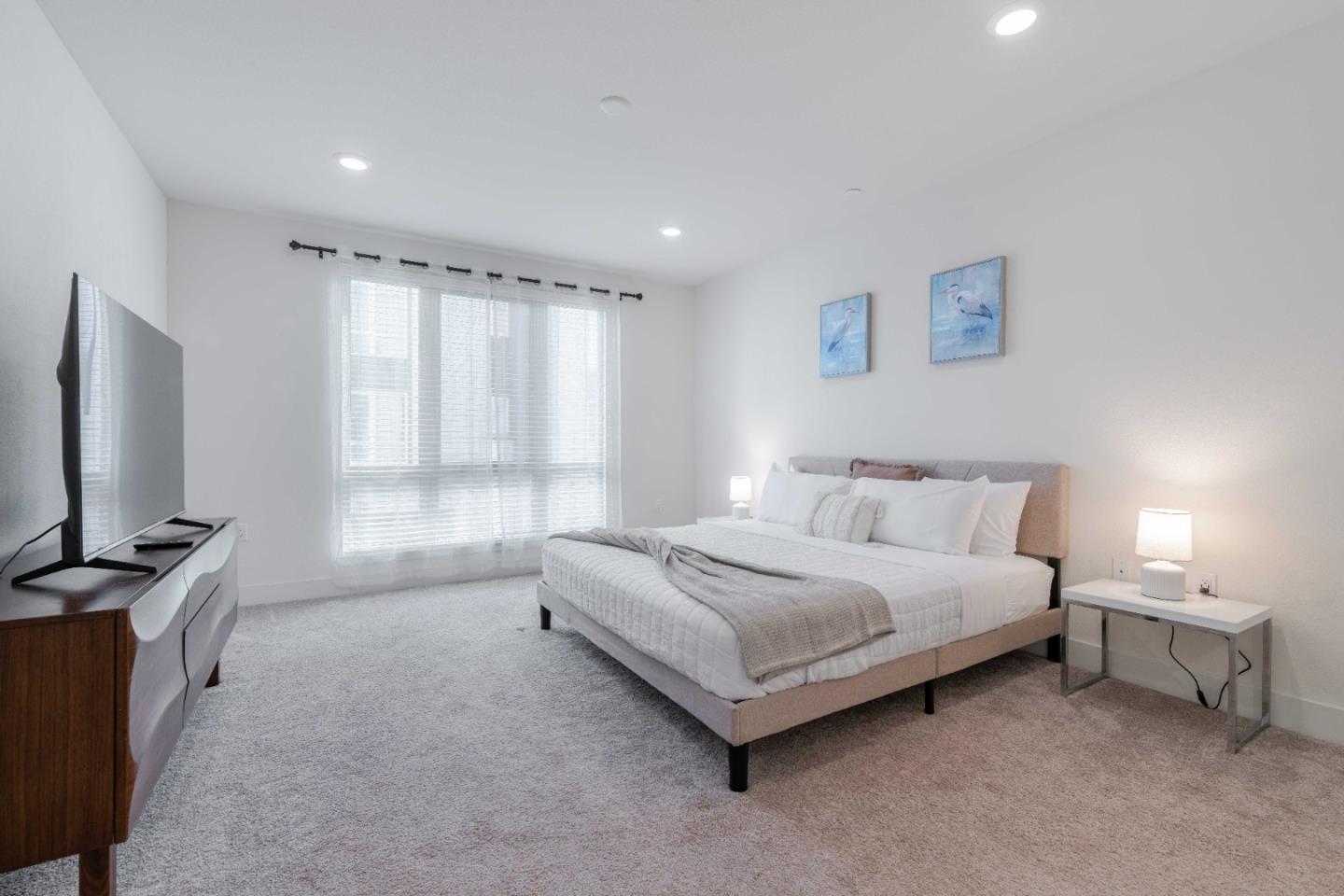 370 Riesling Avenue # 20, Milpitas, California 95035, 3 Bedrooms Bedrooms, ,2 BathroomsBathrooms,Residential Lease,For Rent,370 Riesling Avenue # 20,ML81987372