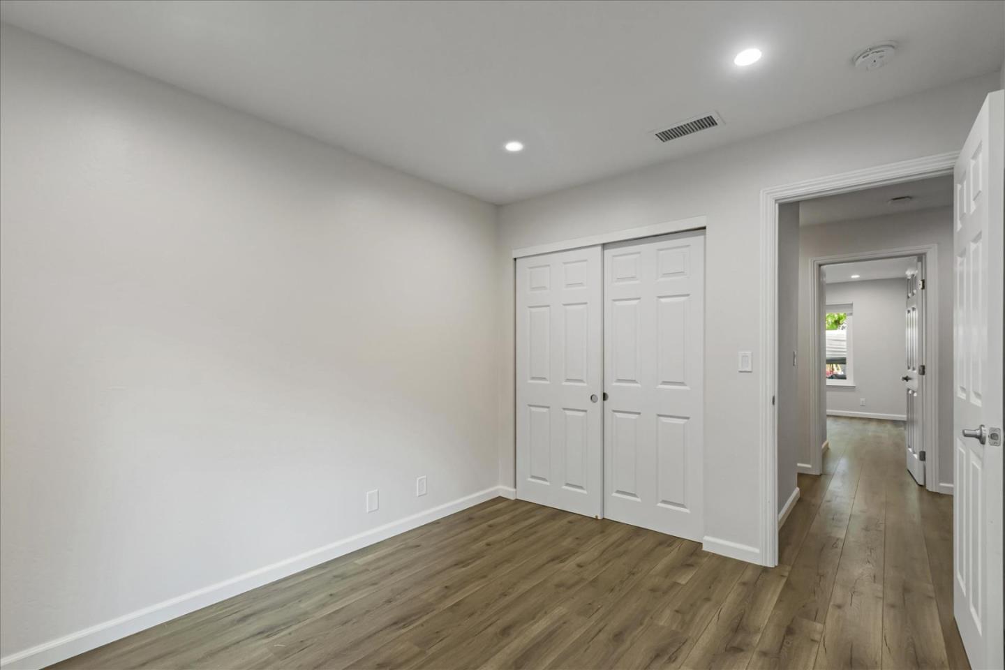 Detail Gallery Image 19 of 37 For 3323 Inspiration Ct, San Jose,  CA 95132 - 4 Beds | 2 Baths