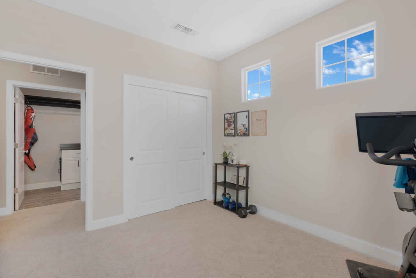 Detail Gallery Image 47 of 77 For 691 Toledo Dr, Hollister,  CA 95023 - 4 Beds | 2/1 Baths