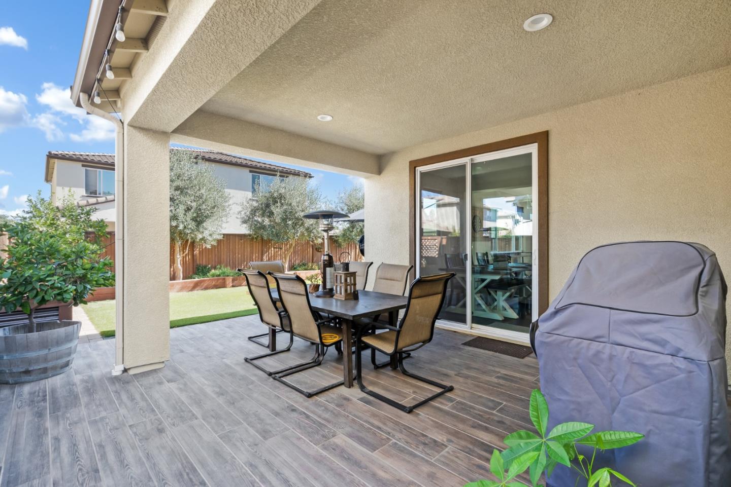 Detail Gallery Image 66 of 77 For 691 Toledo Dr, Hollister,  CA 95023 - 4 Beds | 2/1 Baths