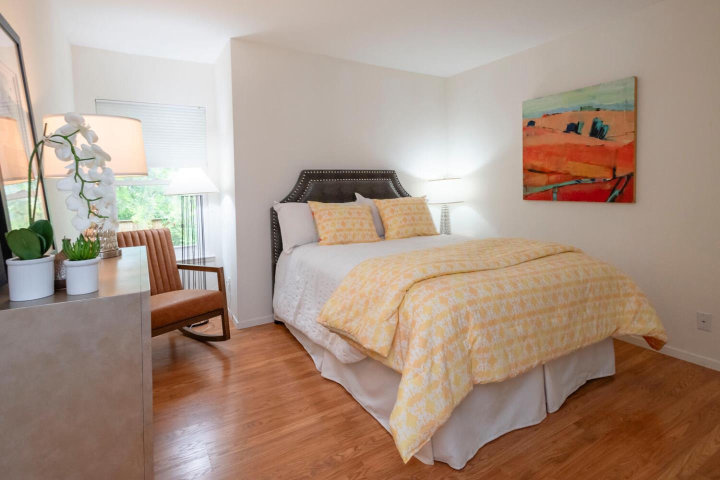 Detail Gallery Image 17 of 25 For 2140 Santa Cruz Ave #206,  Menlo Park,  CA 94025 - 2 Beds | 2 Baths