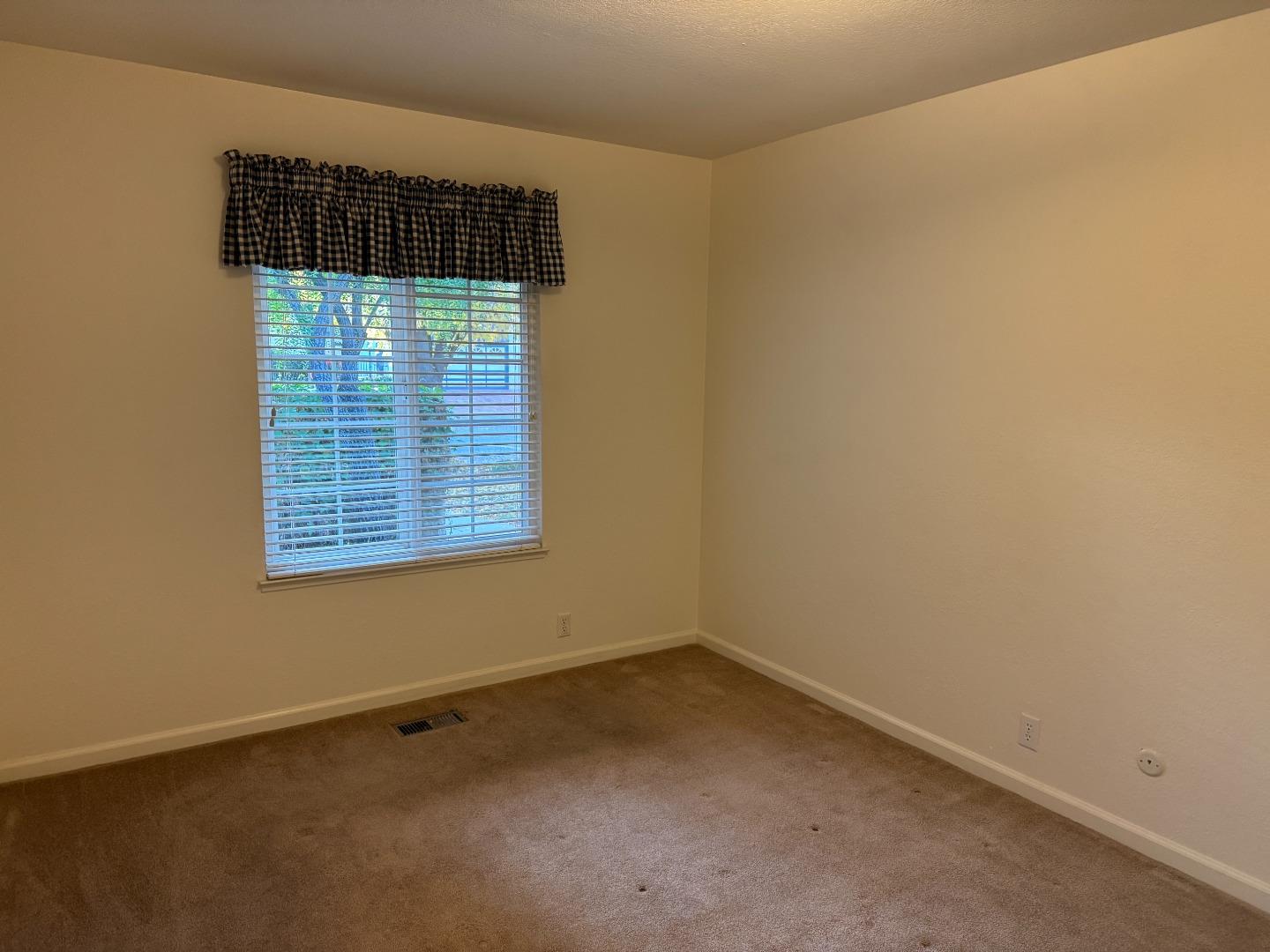 39574 Benavente Avenue, Fremont, California 94539, 3 Bedrooms Bedrooms, ,2 BathroomsBathrooms,Residential Lease,For Rent,39574 Benavente Avenue,ML81987416