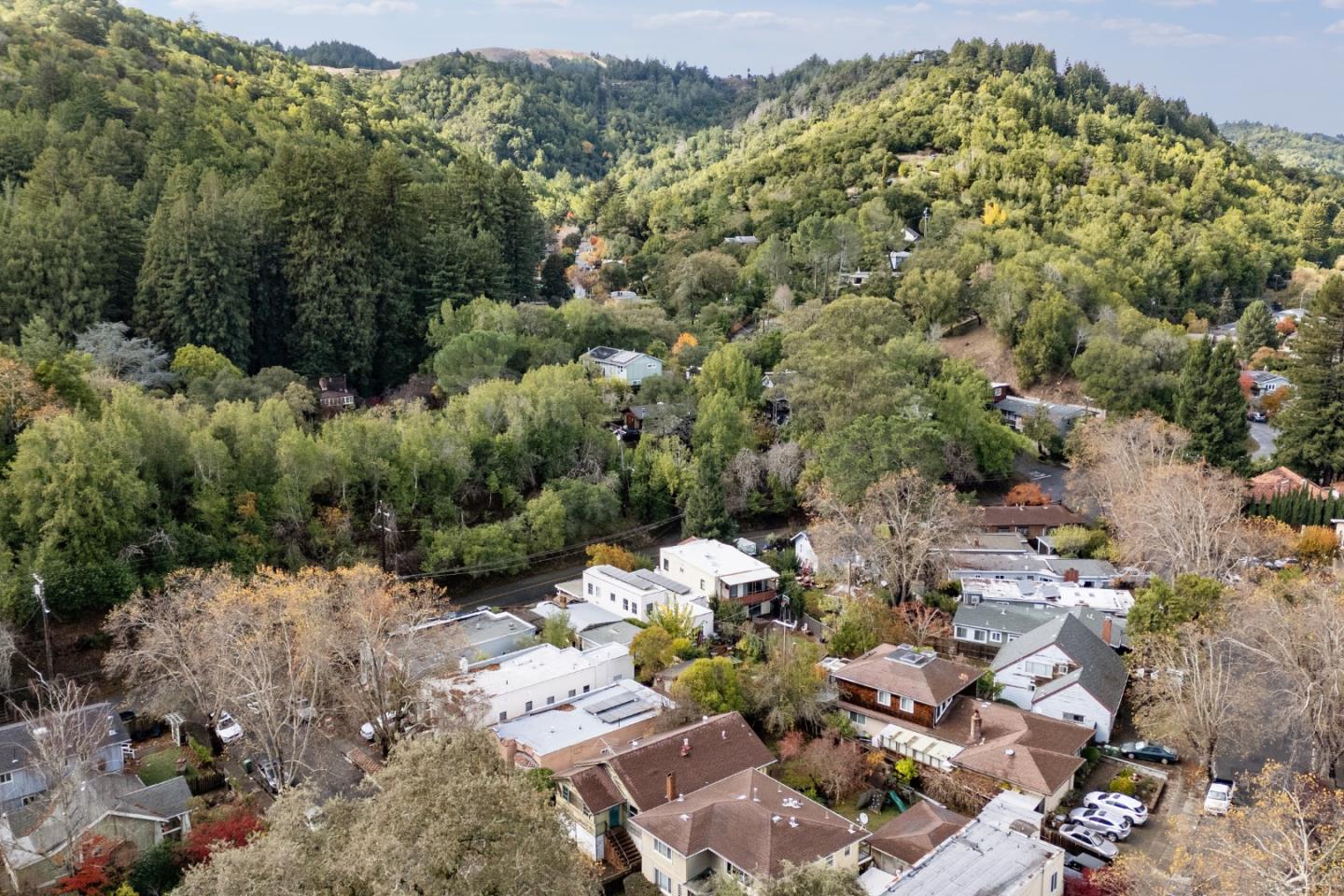 Detail Gallery Image 51 of 59 For 8 Marin Rd, Fairfax,  CA 94930 - 3 Beds | 1 Baths