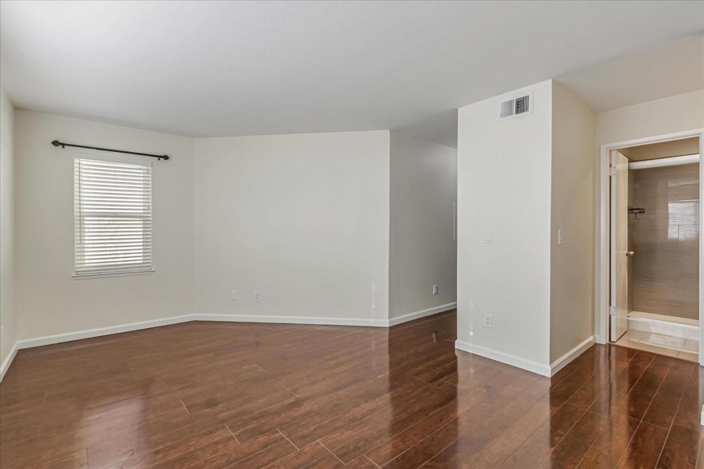 Detail Gallery Image 19 of 26 For 1665 Branham Park Ct, San Jose,  CA 95118 - 2 Beds | 2 Baths