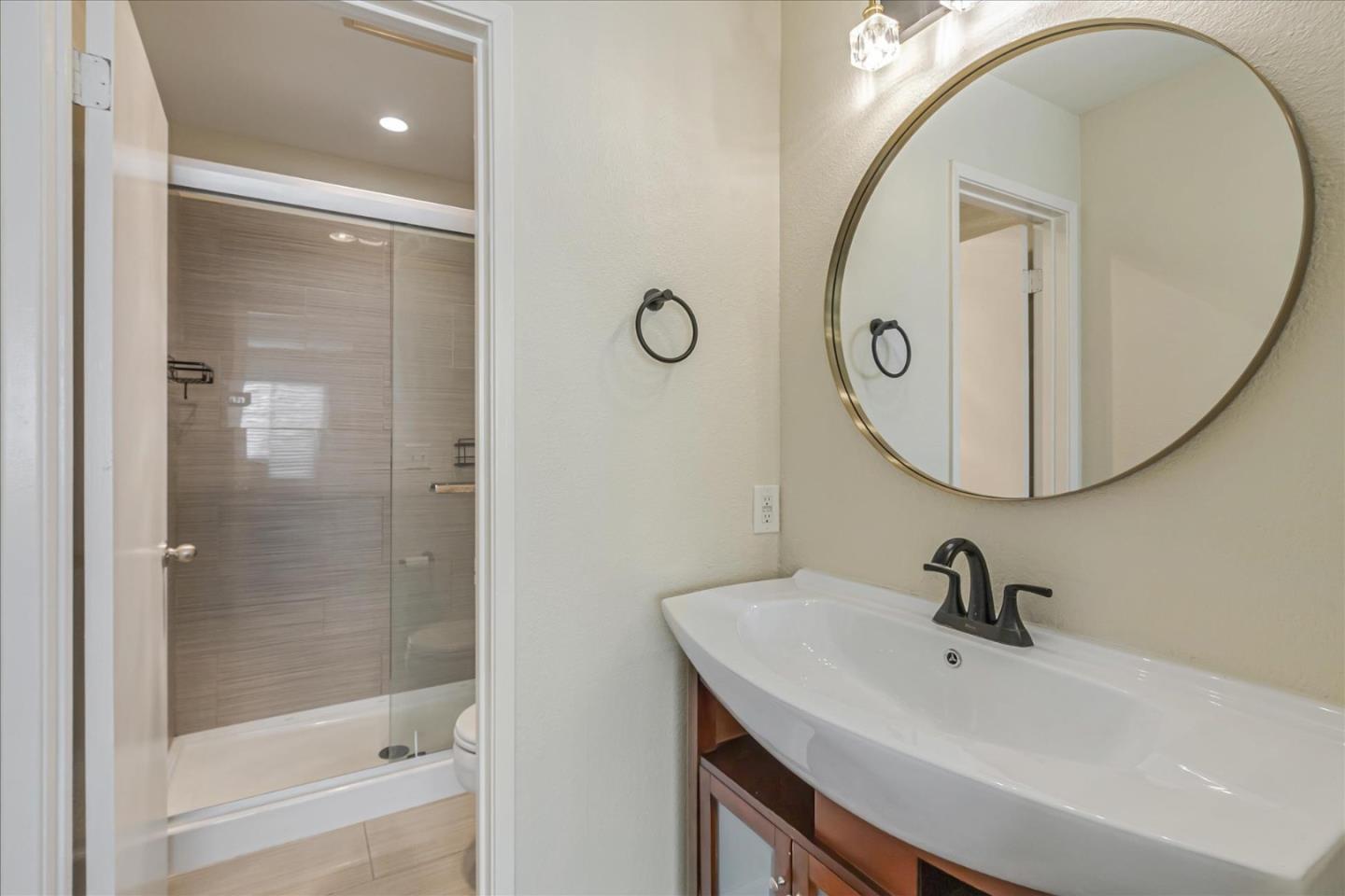 Detail Gallery Image 21 of 26 For 1665 Branham Park Ct, San Jose,  CA 95118 - 2 Beds | 2 Baths